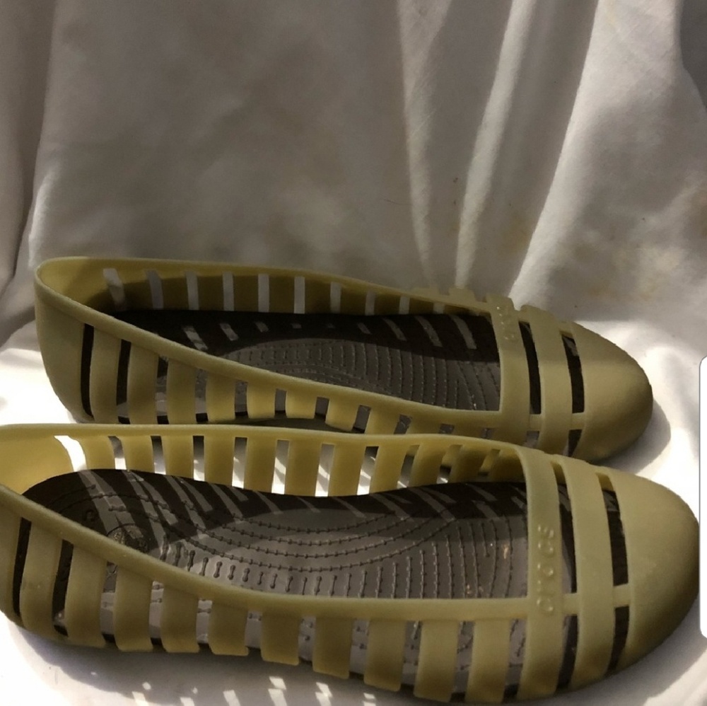 CROCS sz 10